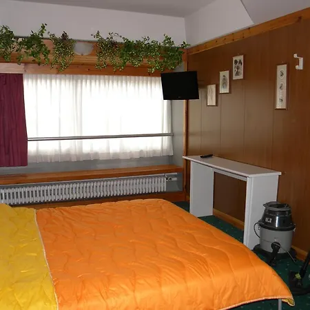 Residence Artuik Appartamenti Solandra Marilleva Kamer foto
